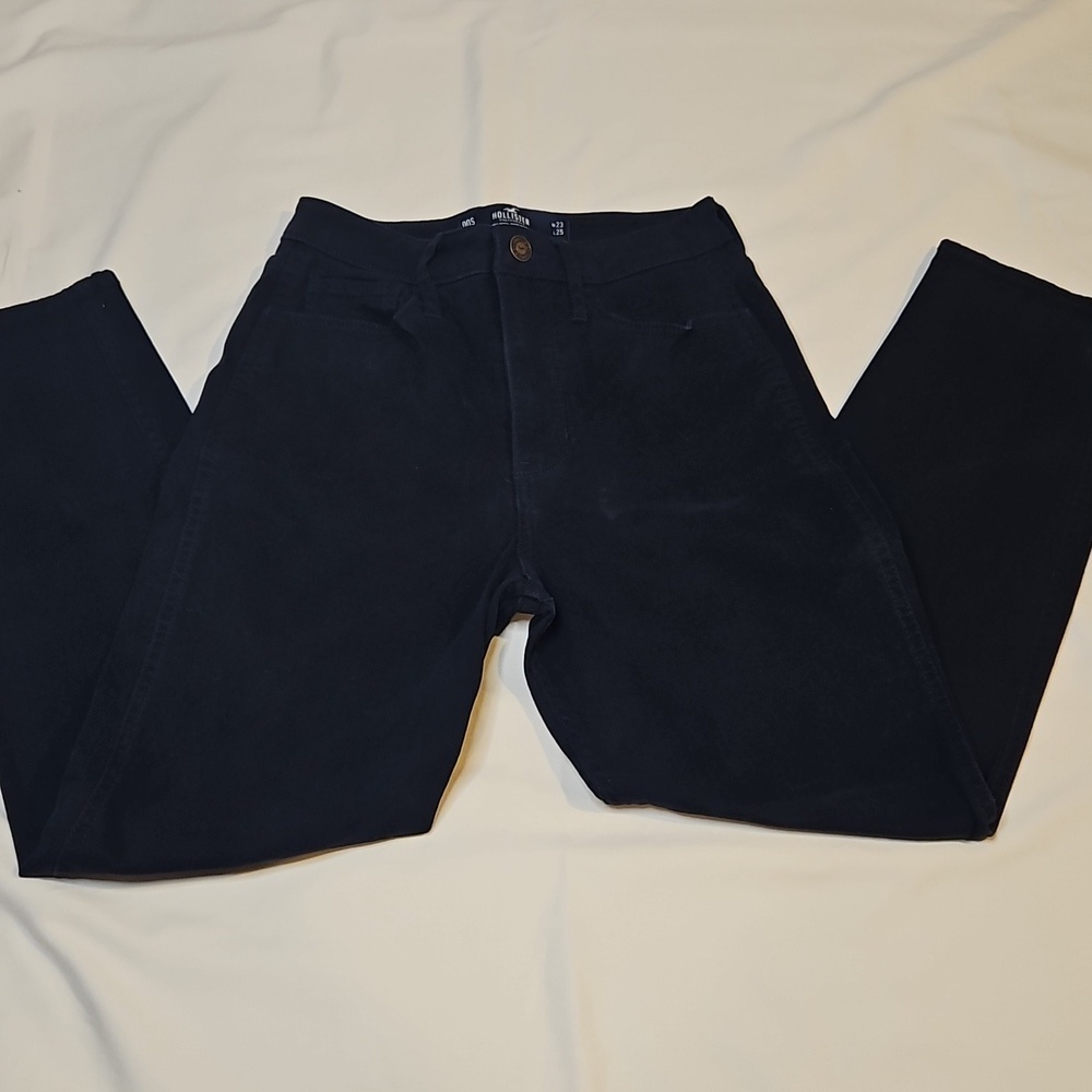 Hollister Dark Blue Ultra High Rise Mom Pant Size 23 Denim - Picture 3 of 6